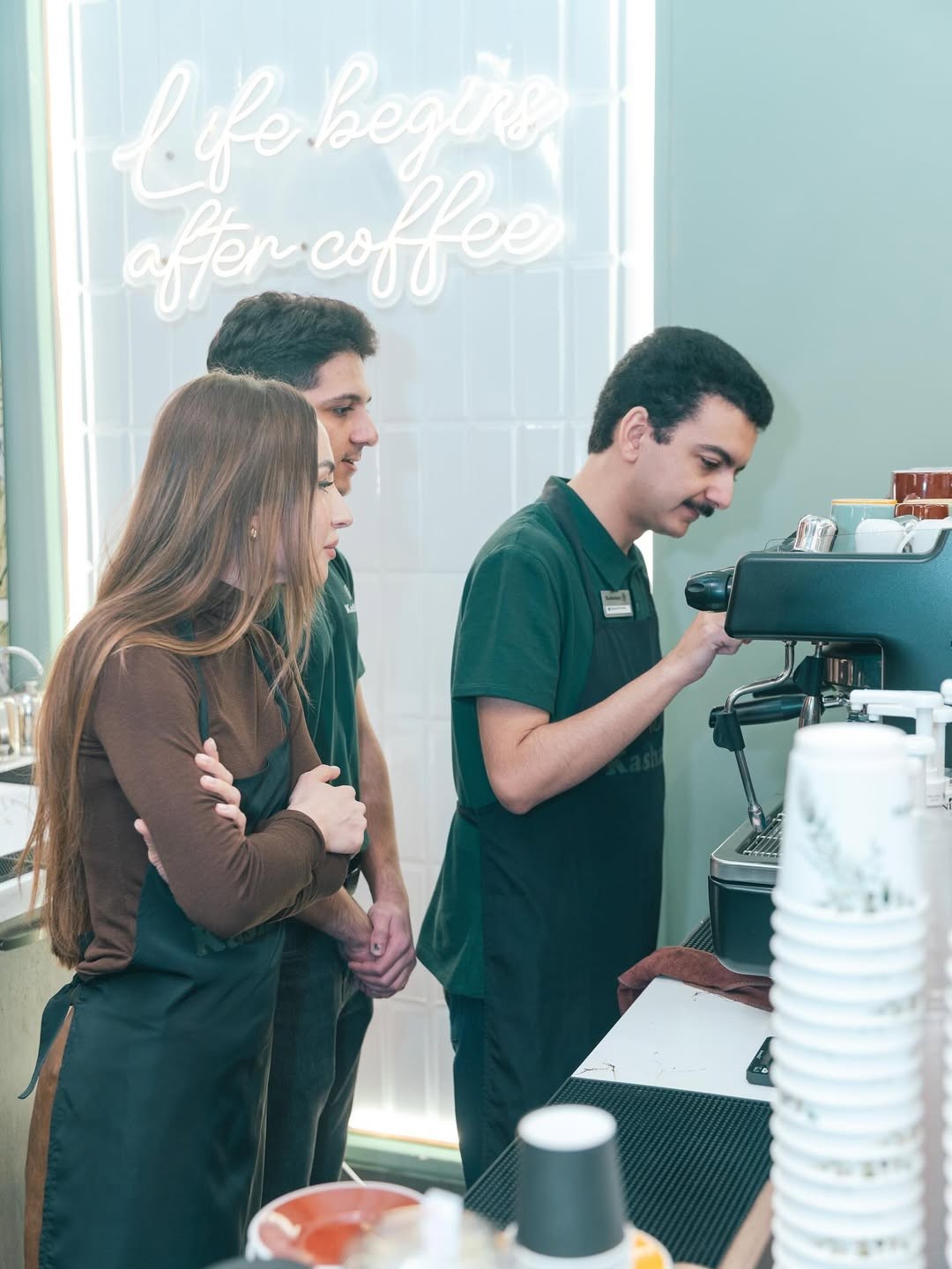 Alena Əliyeva onlarla kofe hazırladı - FOTOLAR